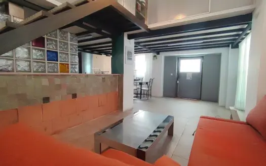 Dúplex en calle Francisco Verdú (Alicante)