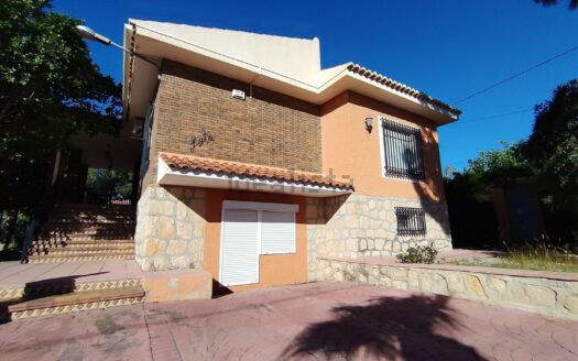 Chalet independiente en Camí del Jovers (San Vicente del Raspeig)